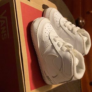infant nike air force